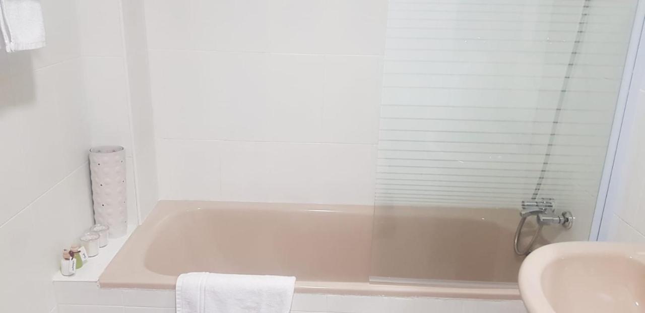 Mym Apartman Riaño Kültér fotó