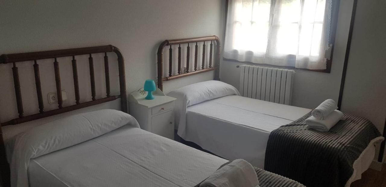 Mym Apartman Riaño Kültér fotó