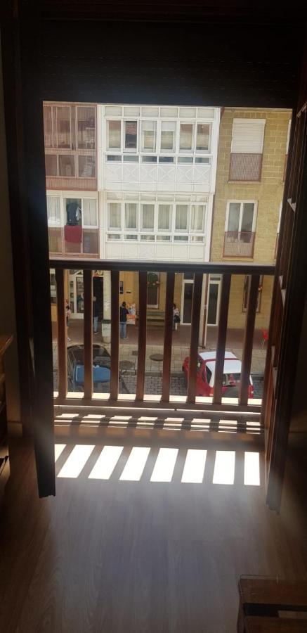 Mym Apartman Riaño Kültér fotó